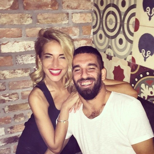 İşte ünlülerin derbi tahminleri!