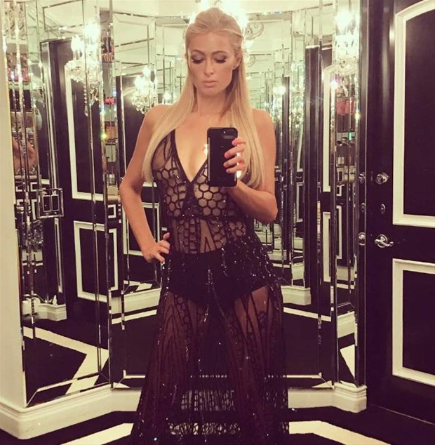 Seks görüntüleri internete düştü