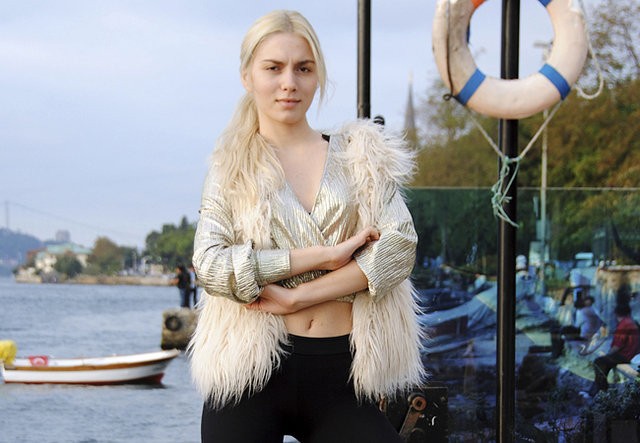 Bambaşka bir tarzla geliyorum