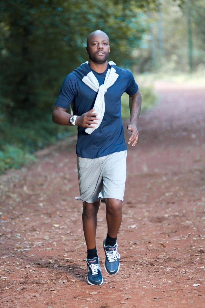 Ayak fetişistiyim... Saklamam!